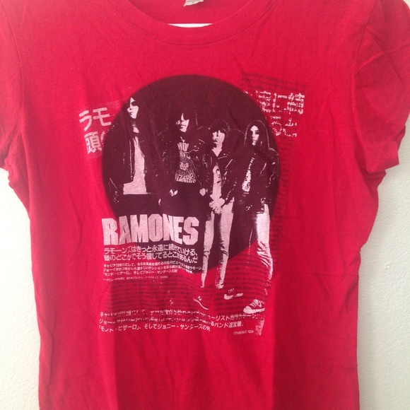 red ramones t shirt